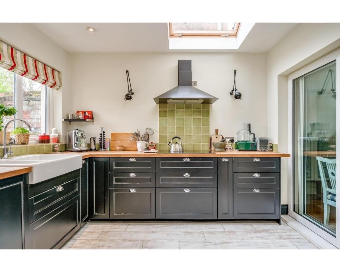 Central Belfast Apartments Ormeau Park Residence מראה חיצוני תמונה