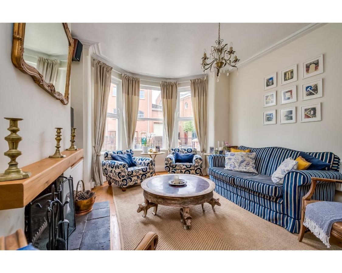 Central Belfast Apartments Ormeau Park Residence מראה חיצוני תמונה